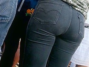 College Girl In Tight Jeans 28