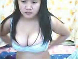18 Years Old Chubby Teen From China Shows Her Big Tits And Pink Pussy