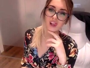 Cute Girl Has Fun In Her Office And Is Showing It Us Live On Webcam