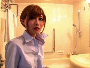 Japanese Babe Bathes Before Fucking In The Hotel Room