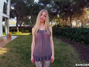 Gentle Outdoors Fucking With Russian Trophy Wife Lolly Gartner