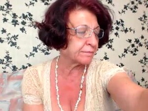 Granny With Sweet Tits 2