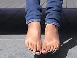 Sexy Latina Feet