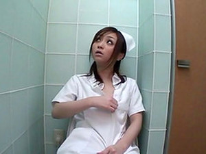 Nurse, Toilet