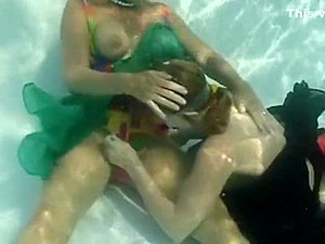 Lesbian Girls Underwater