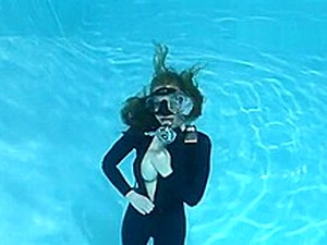 Underwater 15